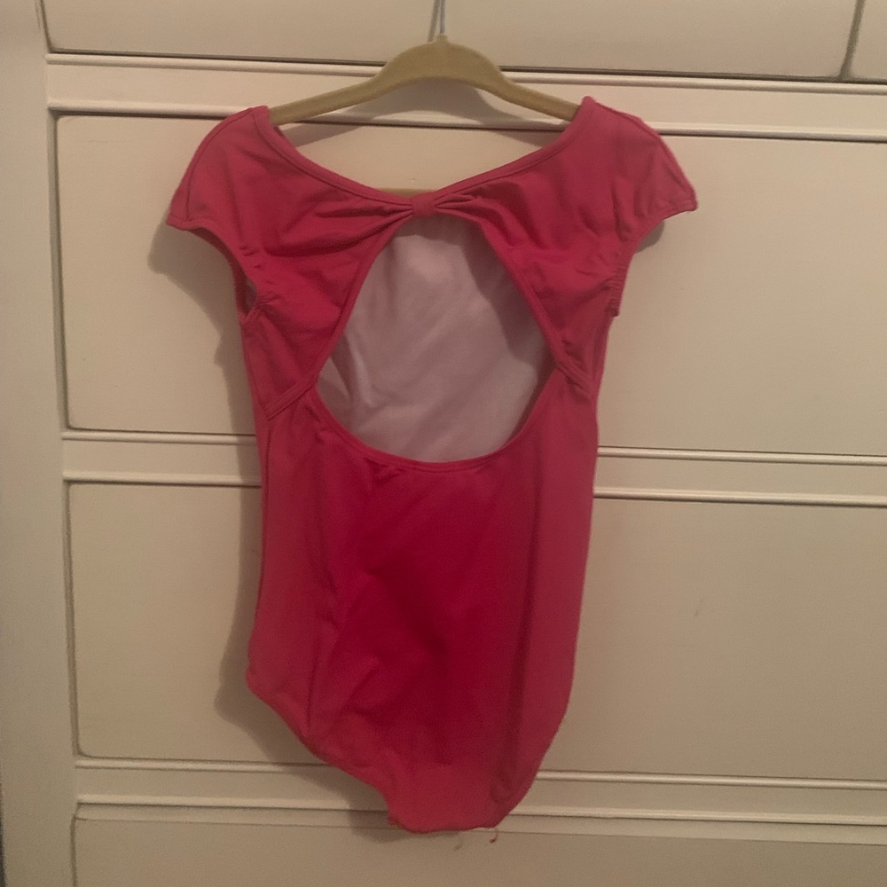 Bloch hot pink bow back leotard with matching hearts tutu 2-4, 6x - 7